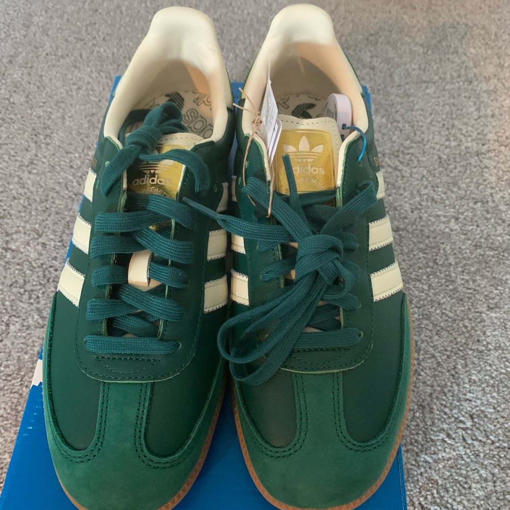 NIB Adidas Samba Collegiate Green